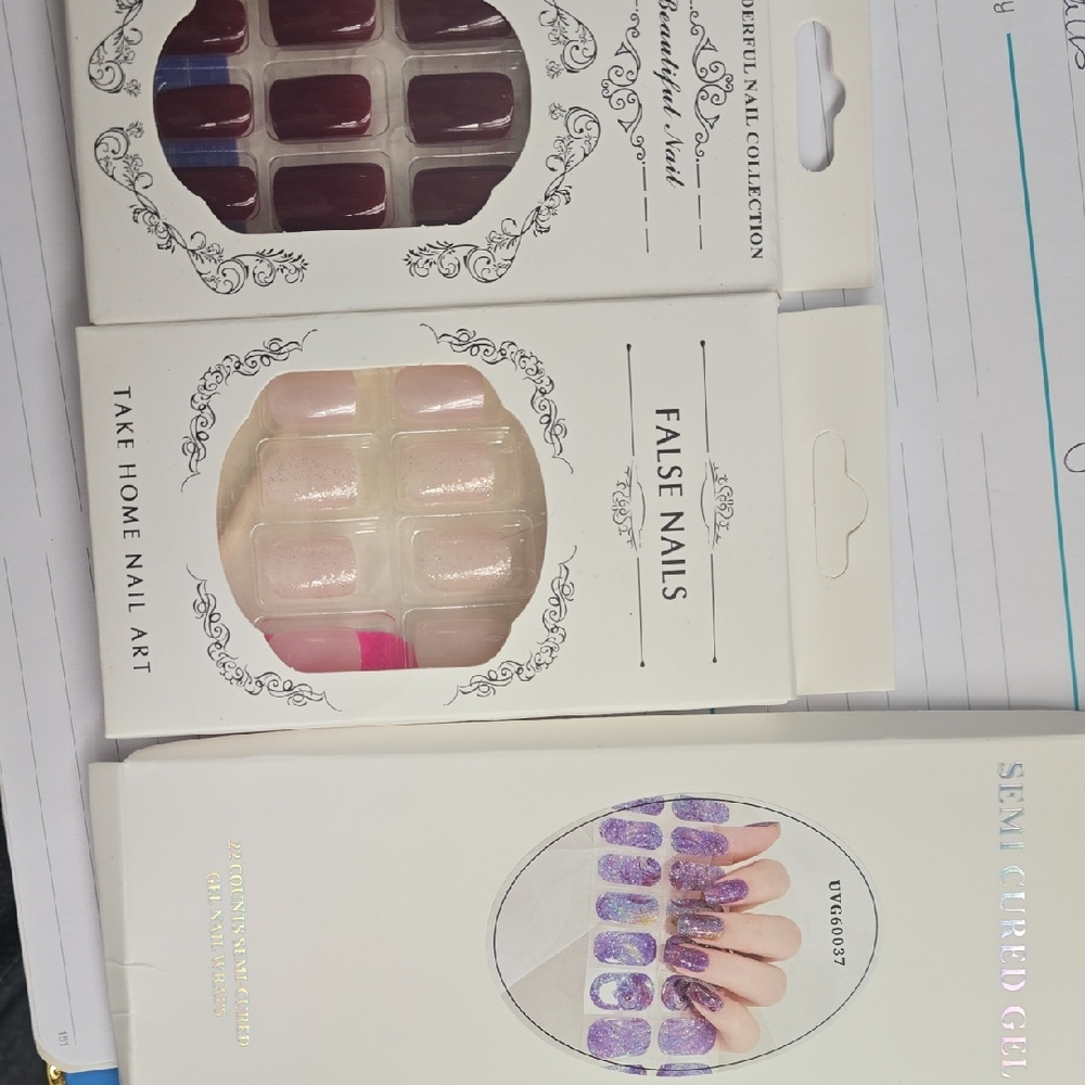 Press-On Nails Set - Purple, Pink, Red